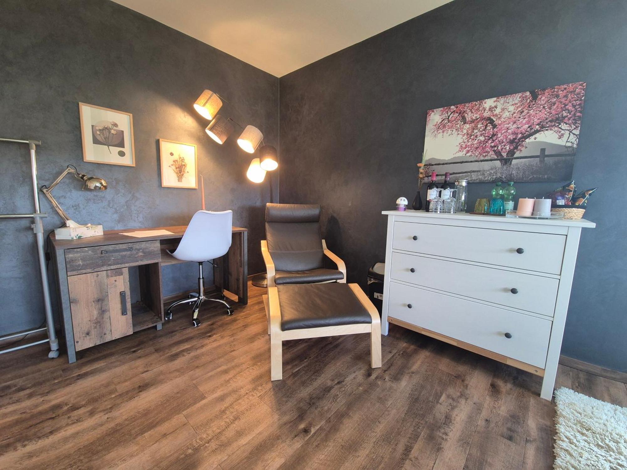 Serenity Vista Retreat Bnb Bescheid Eksteriør billede