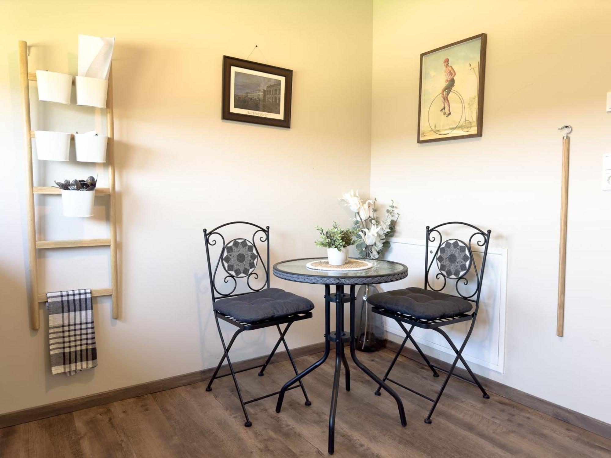 Serenity Vista Retreat Bnb Bescheid Eksteriør billede