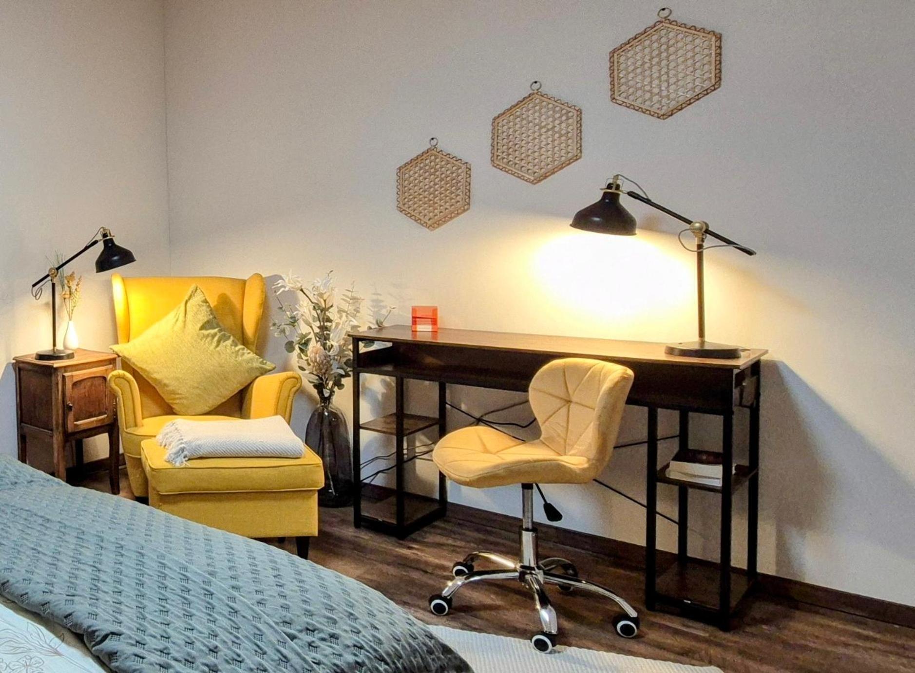 Serenity Vista Retreat Bnb Bescheid Eksteriør billede
