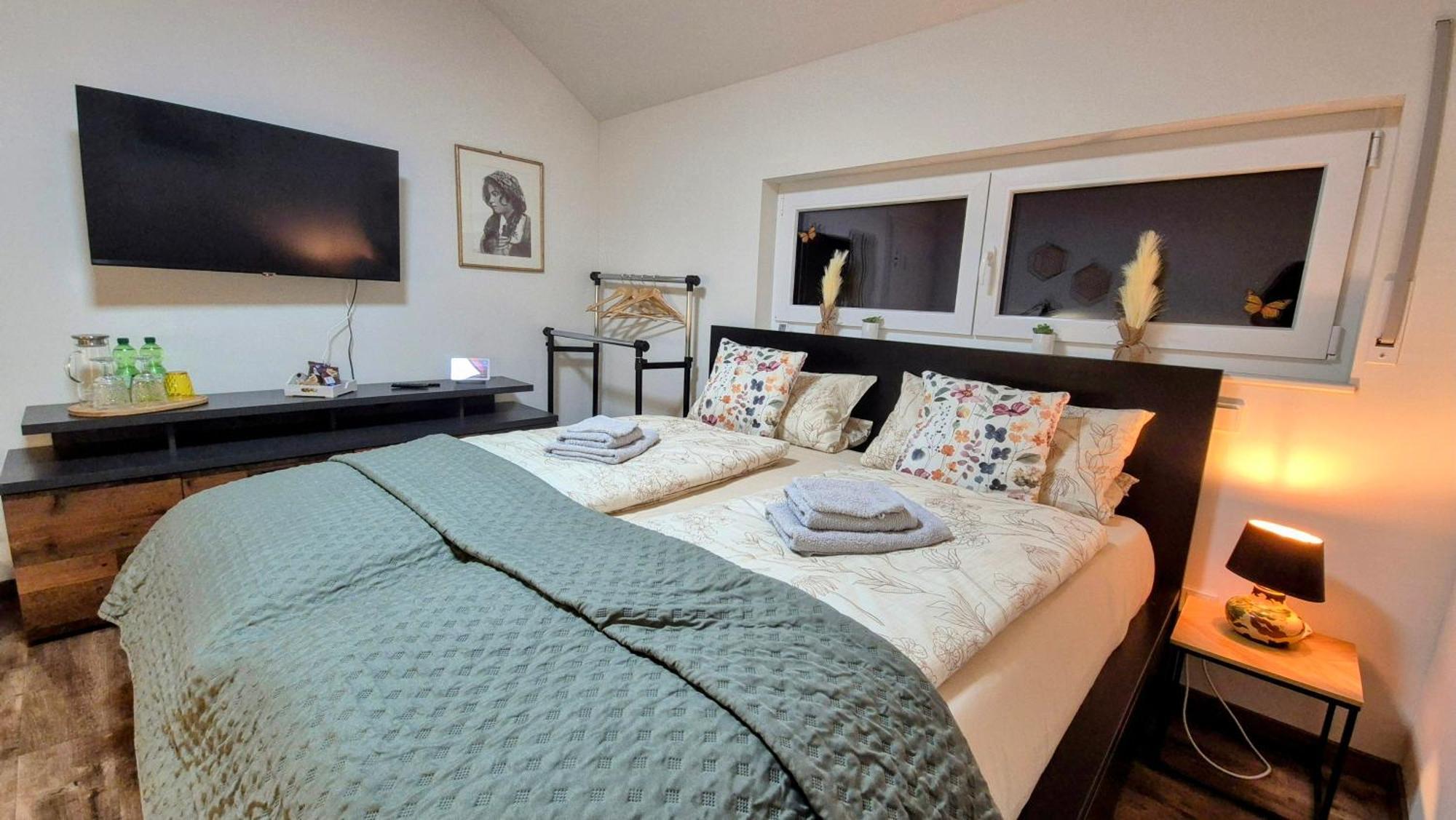 Serenity Vista Retreat Bnb Bescheid Eksteriør billede