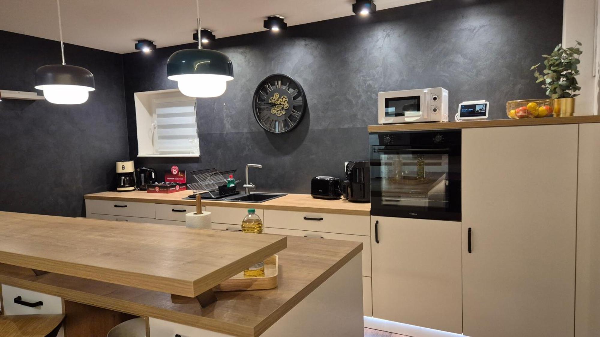 Serenity Vista Retreat Bnb Bescheid Eksteriør billede